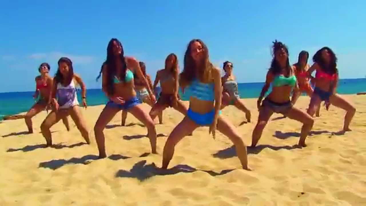 DANCEHALL & TWERK EN LA PLAYA