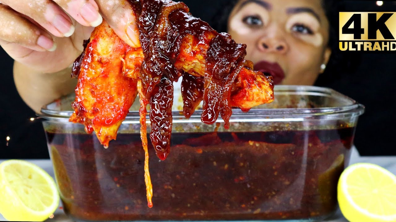 ASMR GIANT KING CRAB DE-SHELLED SEAFOOD BOIL (Eating Sounds No Talking) BIG BITES Mmm ASMR