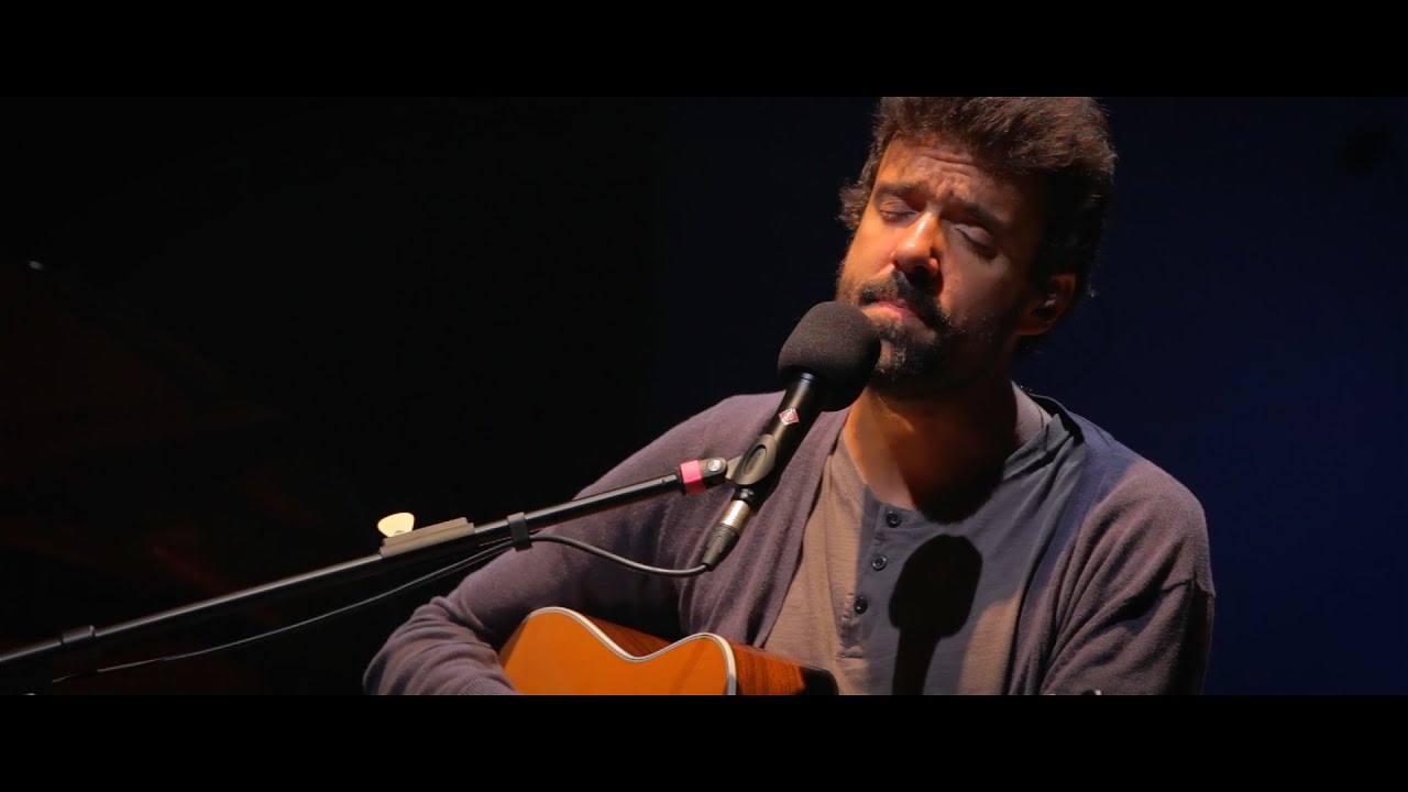 Miguel Ara&uacute;jo - American Tune (Paul Simon) ao vivo em Fafe - OFICIAL