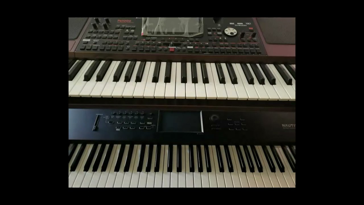 Korg NAUTILUS uživo solo boje