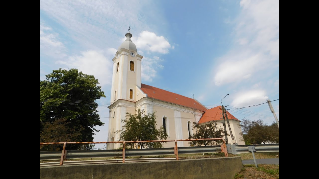 KÉTHELY (H) A Szentháromság templom harangjai