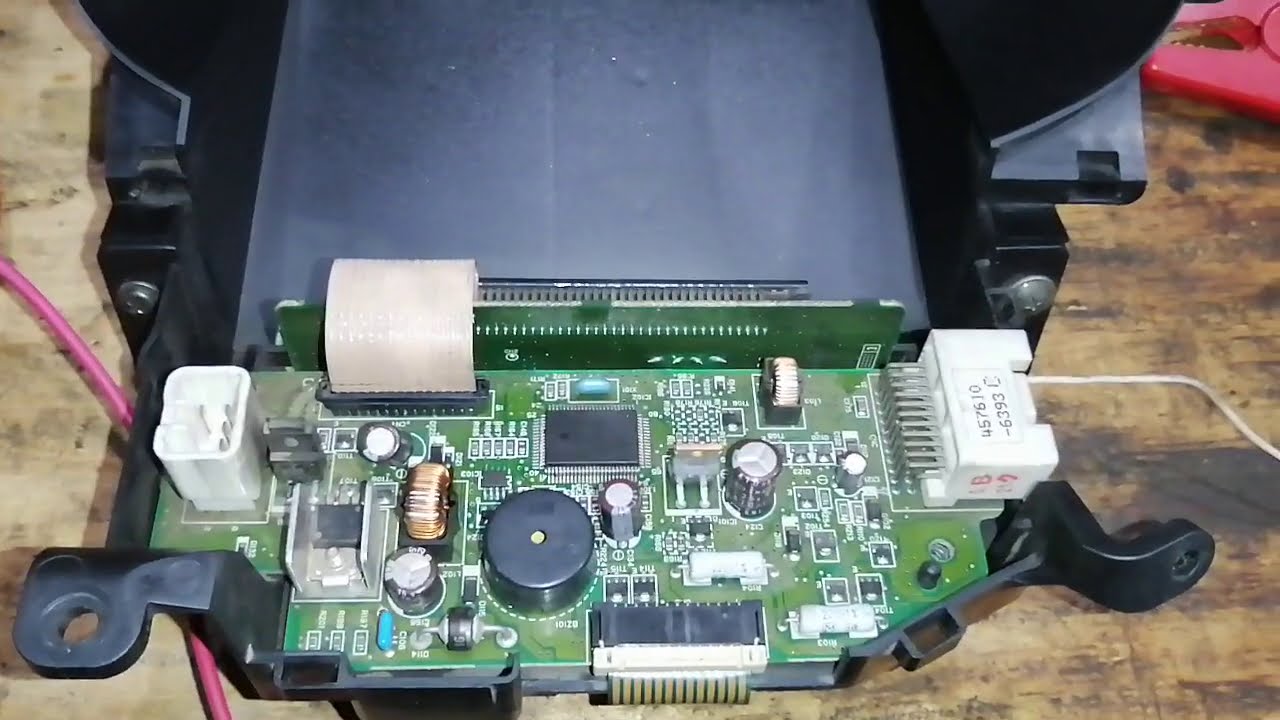 Probar tablero o cluster toyota Yaris o vitz 3D, alimentación positiva y negativa