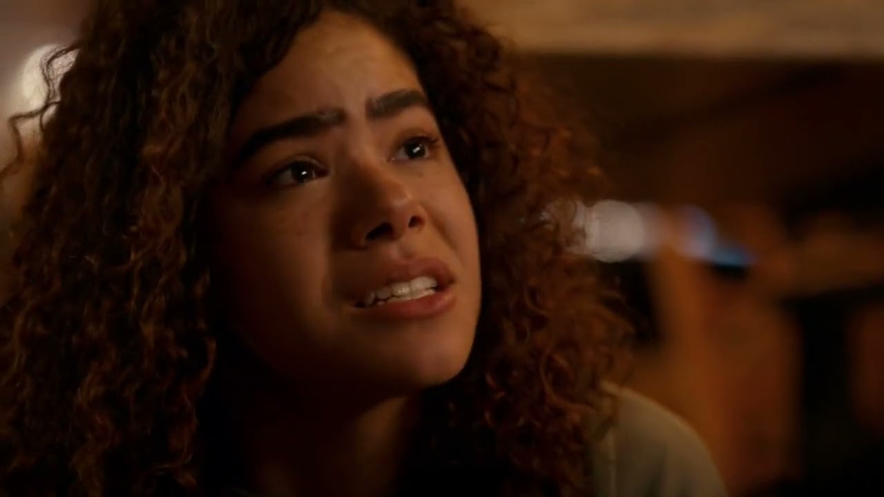 Ginny tells her Dad that she has been harming herself *trigger warning* GINNY & GEORGIA S2 E1