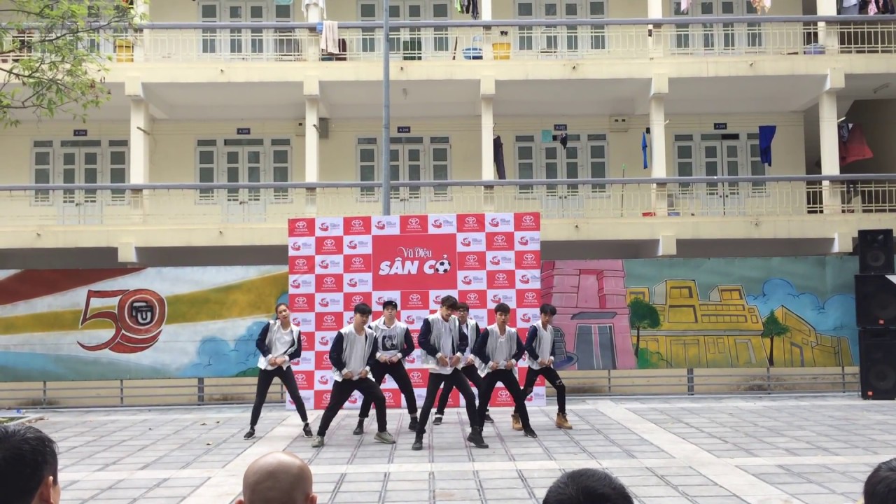 161216 Blood, Sweat & Tears + Fire - KDC (A1206) @ Vũ điệu sân cỏ 2016