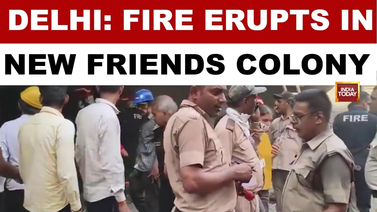 Delhi News: Fire Breaks Out At House In Delhi's New Friends Colony; Several Feared Trapped | Watch
