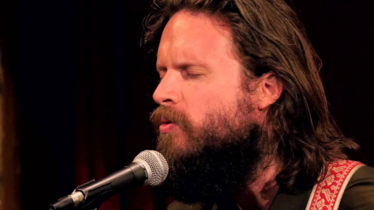 Father John Misty - I'm Writing A Novel (Live on KEXP)