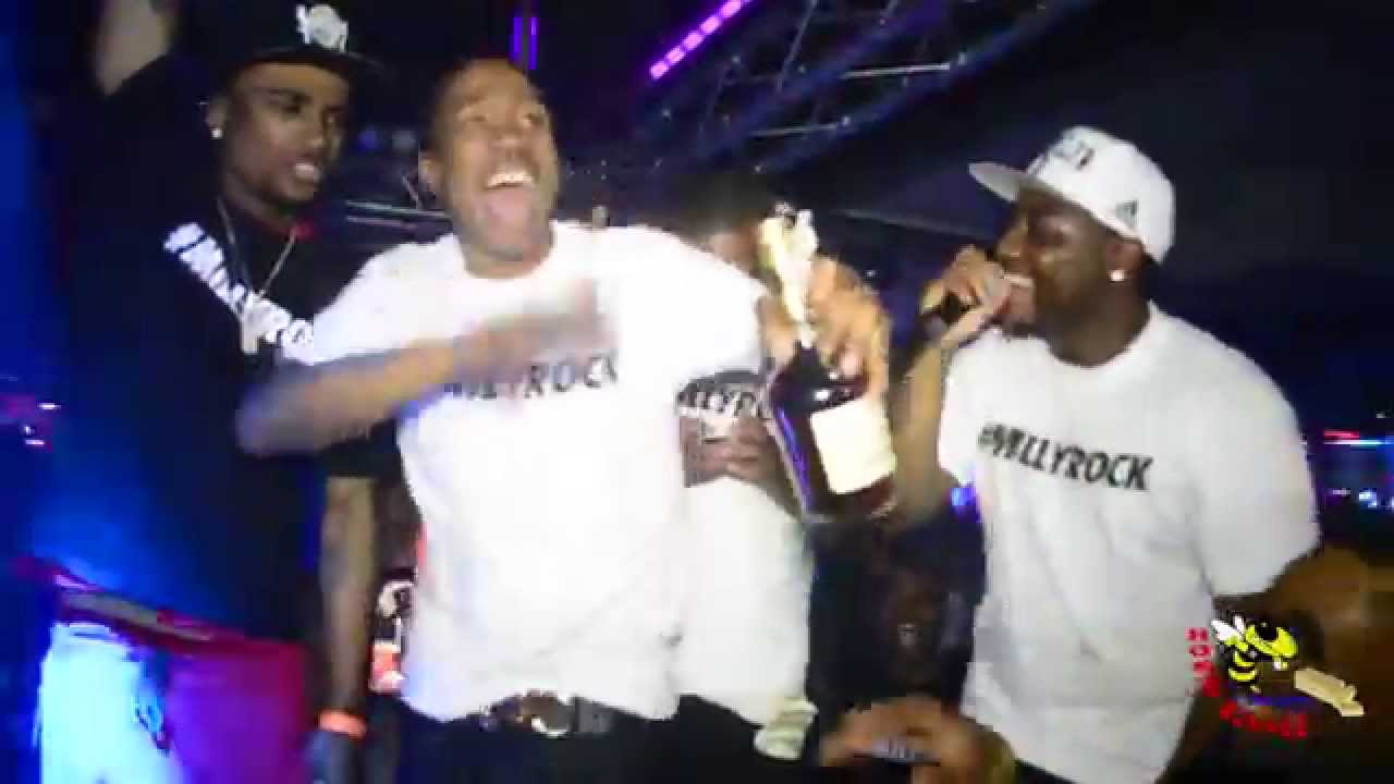2 MILLY 1st Live Performance  'MILLYROCK'  @LUST