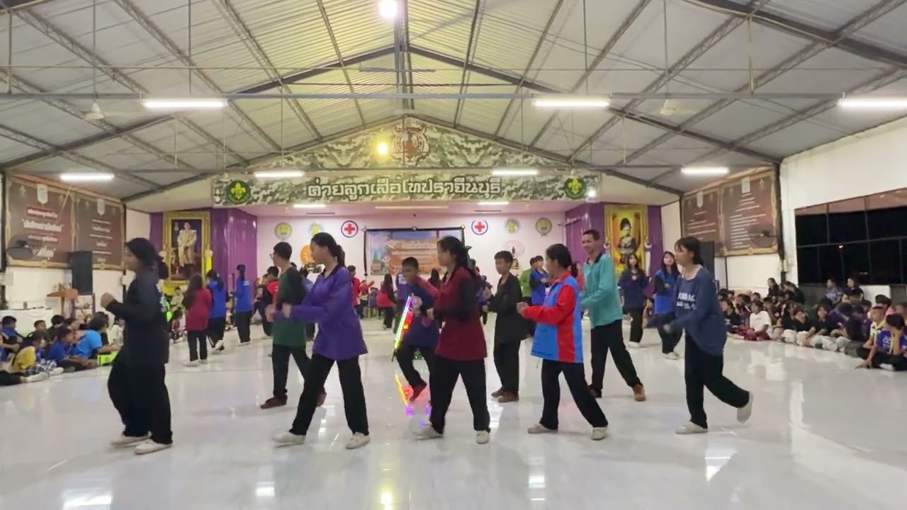 การแสดงรอบกองไฟ ลูกเสือโรงเรียนวัดพรหมเพชร #บ่าวเสื้อปุ๋ย #บางระจัน 