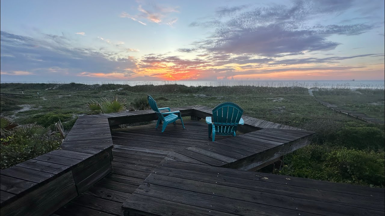 Mid Century Tree House w/ Private Beach Access!  Atlantic beach, Florida
