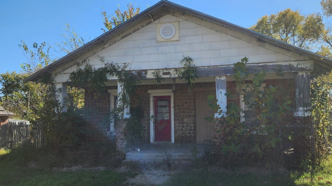 Hidden History: Exploring Eerie Abandoned Houses Deep in Oklahoma Monkey  House 