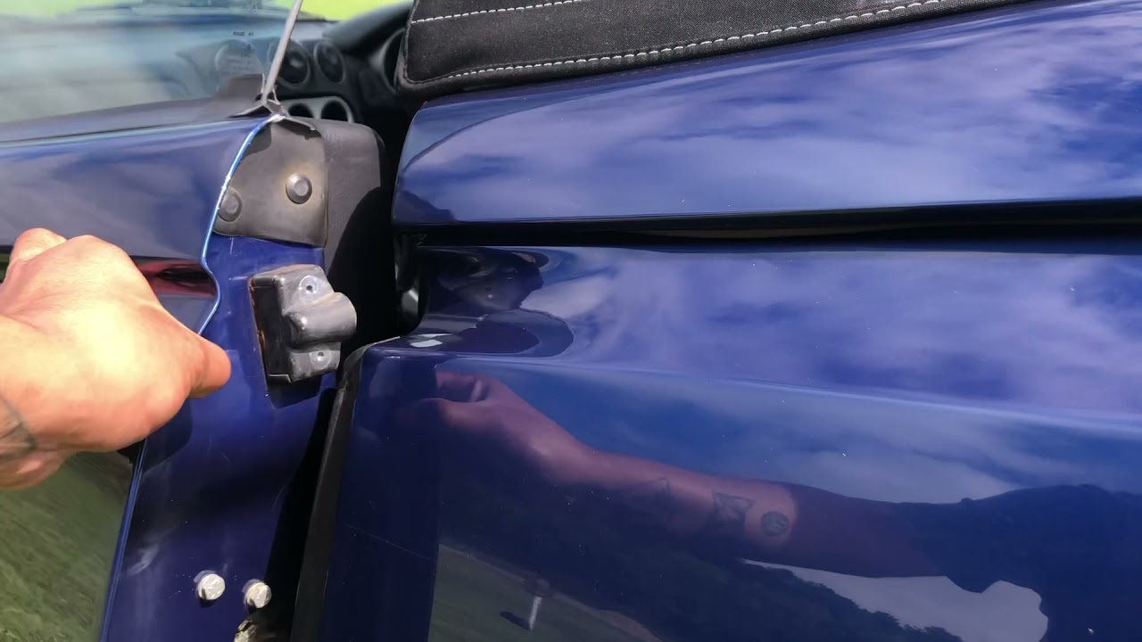2001 Alfa Romeo Spider   Interior Review