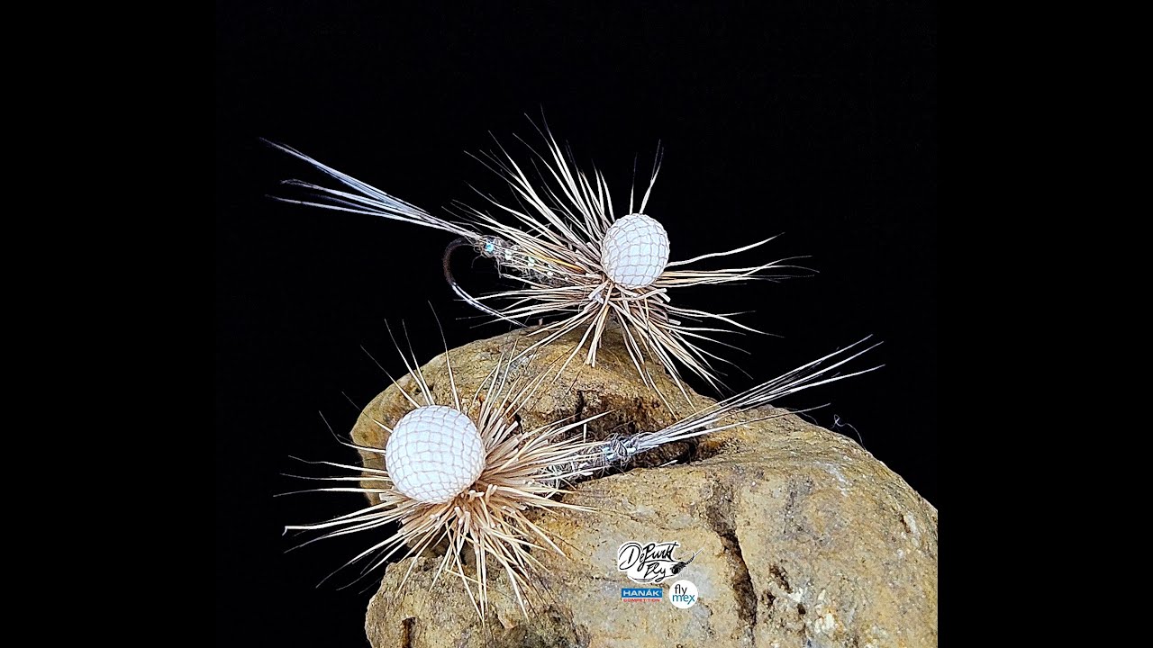 Tying a Parachute Deer Hair Mayfly - Tied by Matthias Dibiasi - DePunkt Fly