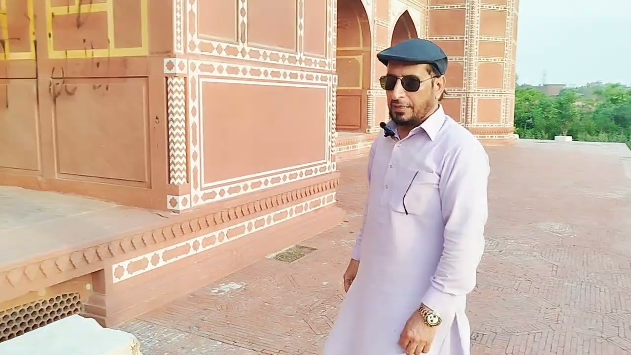 Exploring Noor Jahan's Tomb | Hidden Mughal Beauty in Shahdara, Lahore 🇵🇰
