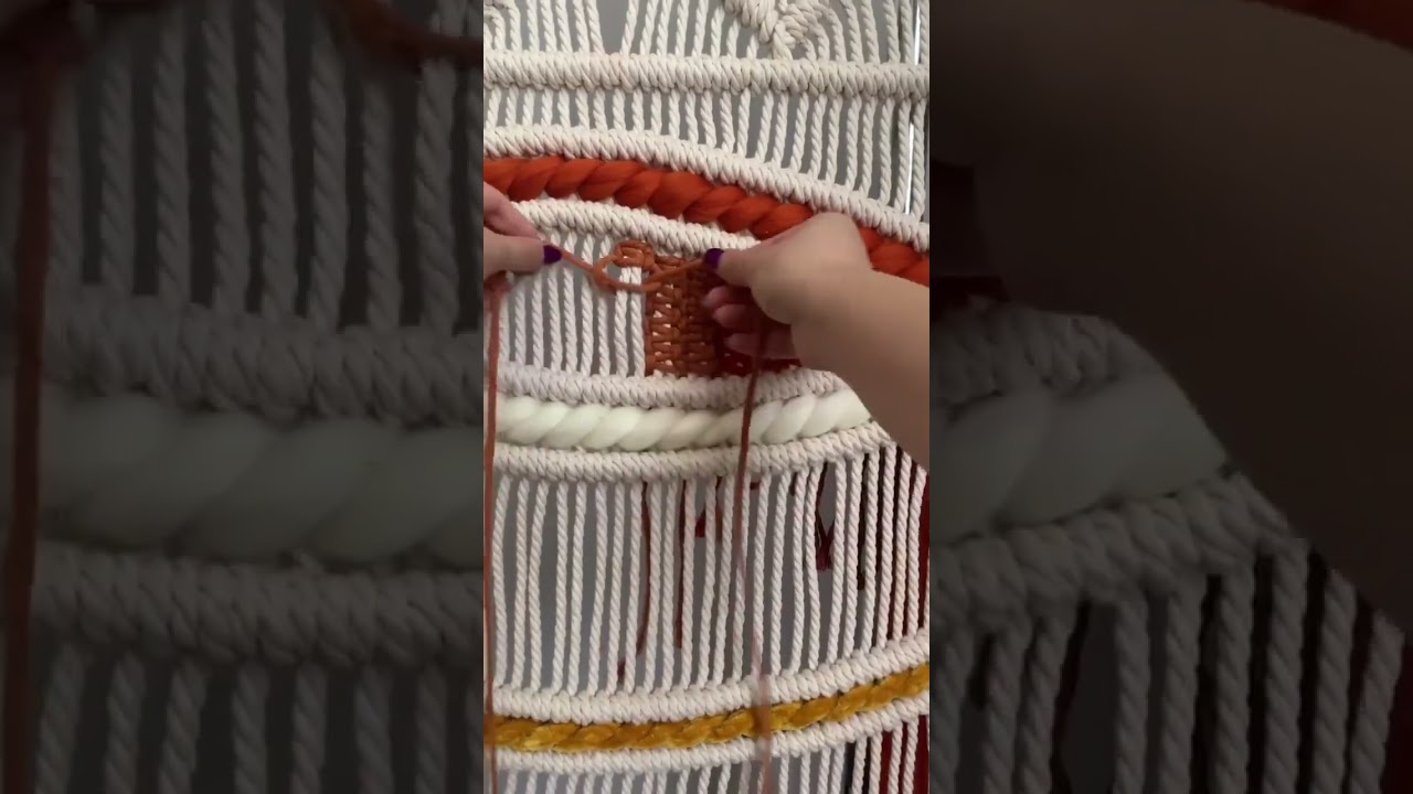 Huge macrame wall hanging project by mixed yarn.#eousemacrame #macrametutorial #macramemaker