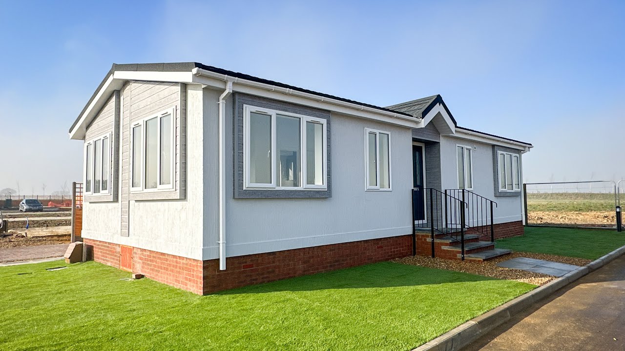 BRAND NEW PARK HOME - Sandpiper Gardens, Sacketts Grove, Clacton-on-Sea, Essex