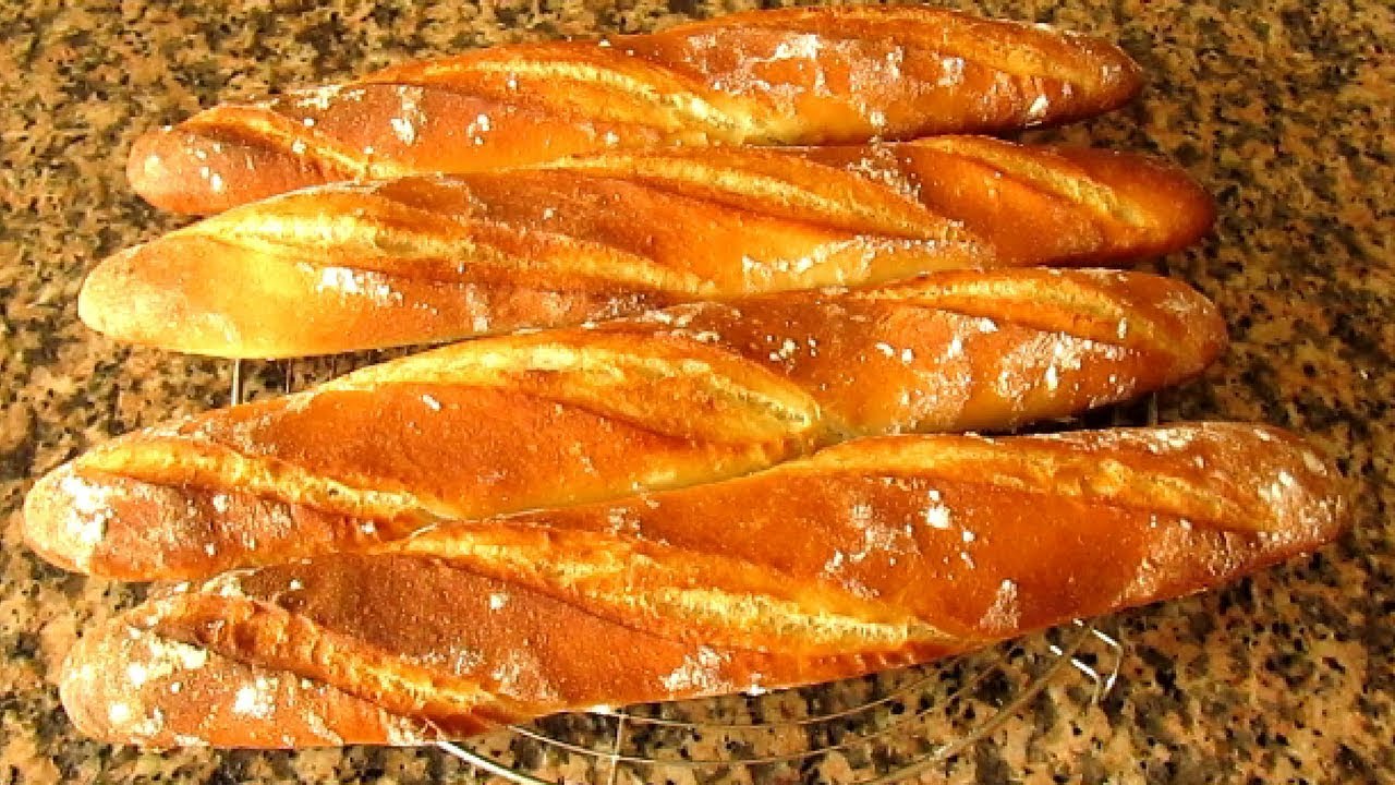 اسهل و انجح طريقة لتحضير الخبز الفرنسي في البيت/ Recette des baguettes  maison