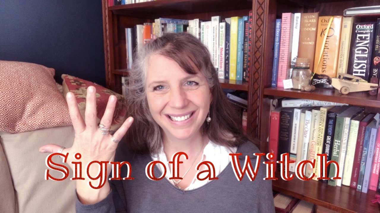 Sign of a Witch || Witchcraft Shorts