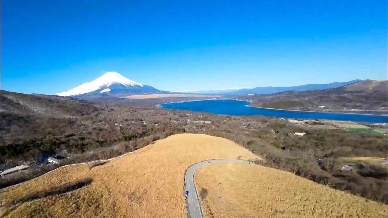 富士山中湖パノラマ風景 | Panoramic View of Mt. Fuji and Lake Yamanaka