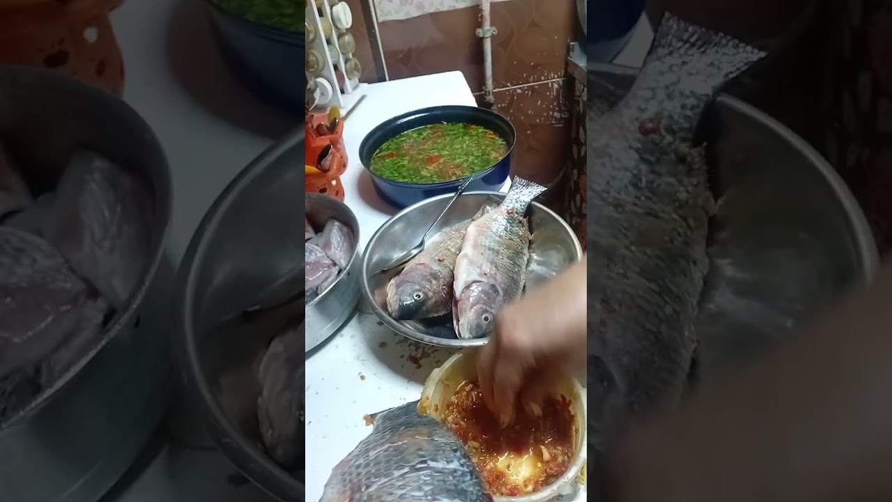 طريقه عمل السمك المشوى والمقلى بطريقه امى وامك 😋😋🐋👌👌