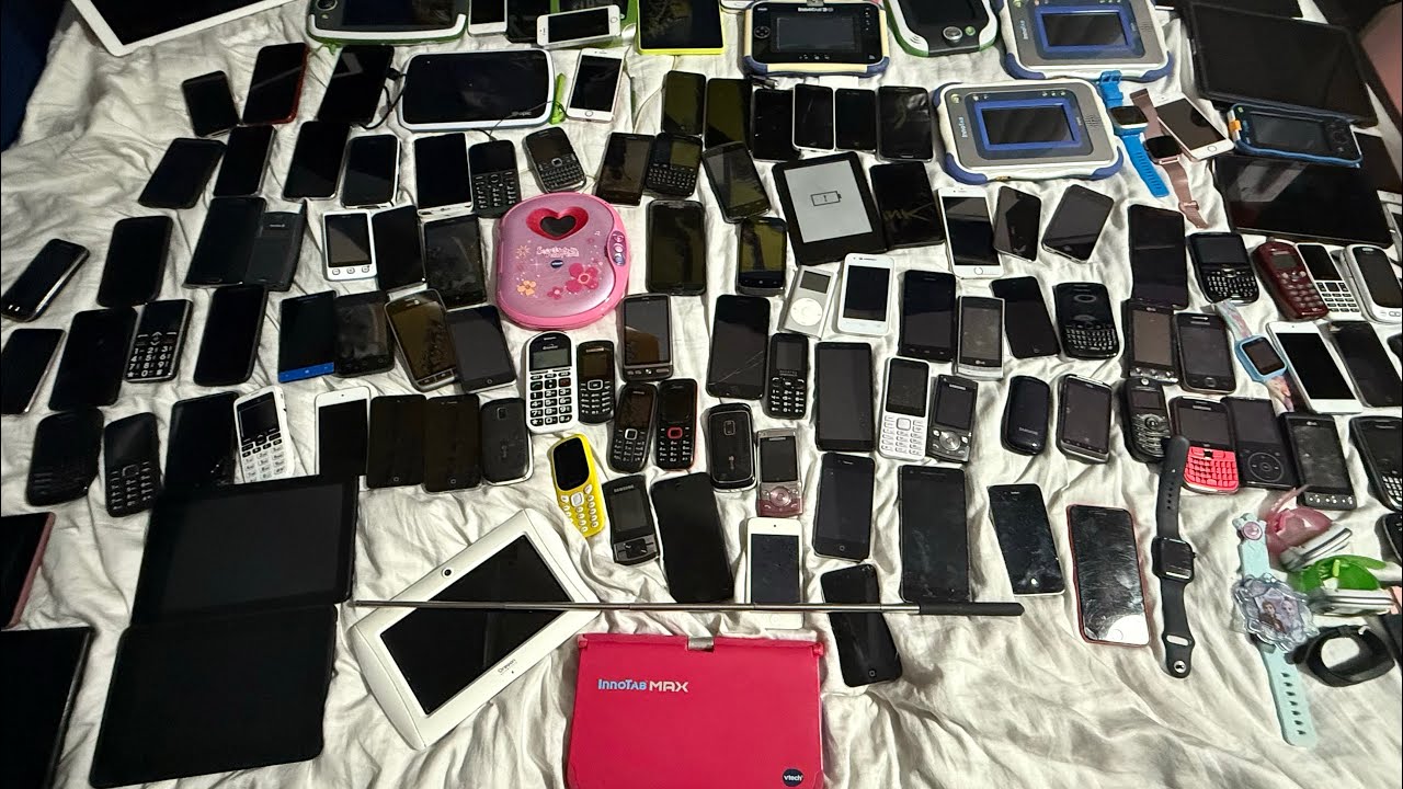 The Phone Collection - May 2025 (100+ Phones, 23 Tablets)