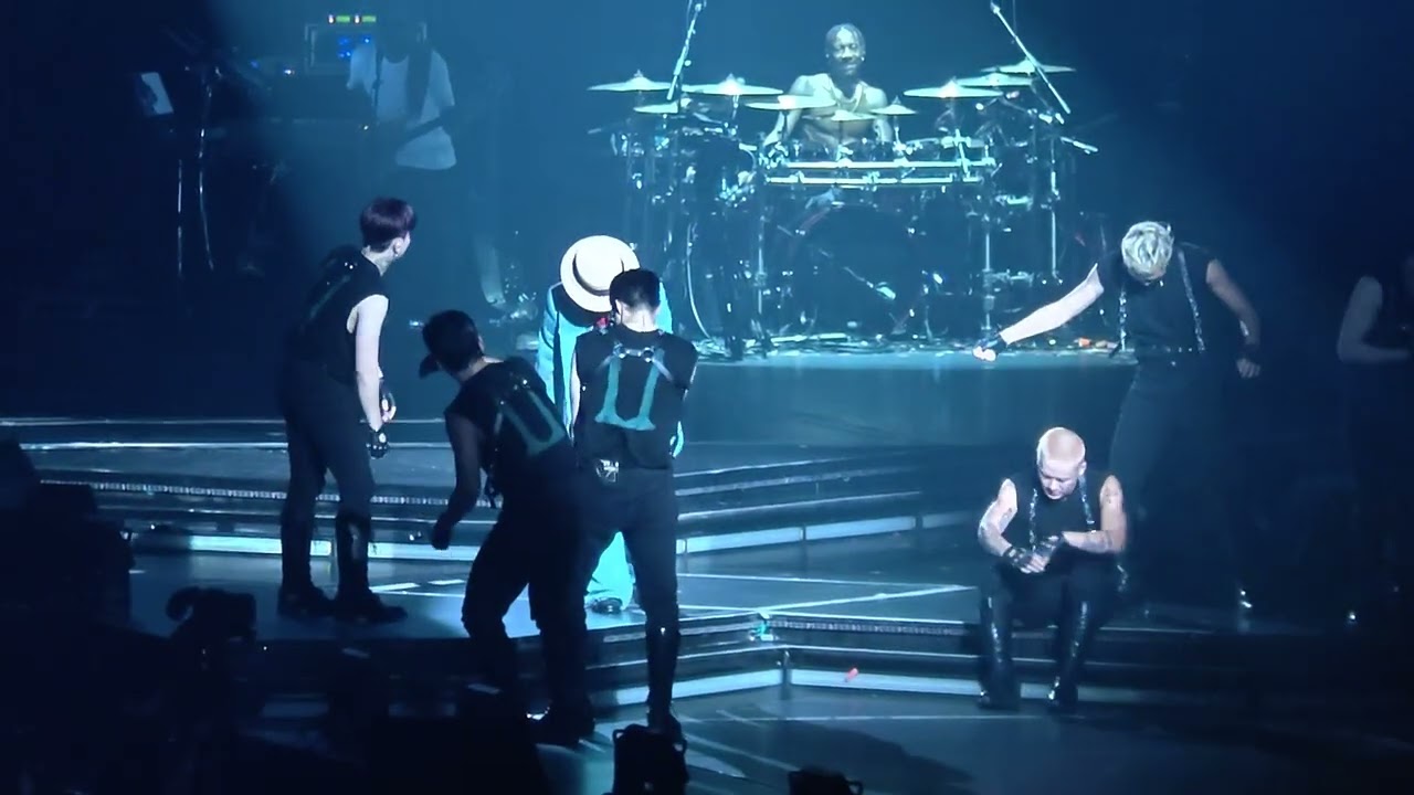 2025.08.08 G-Dragon 2025 World Tour [Übermensch] in Hong Kong - Take Me, Too Bad