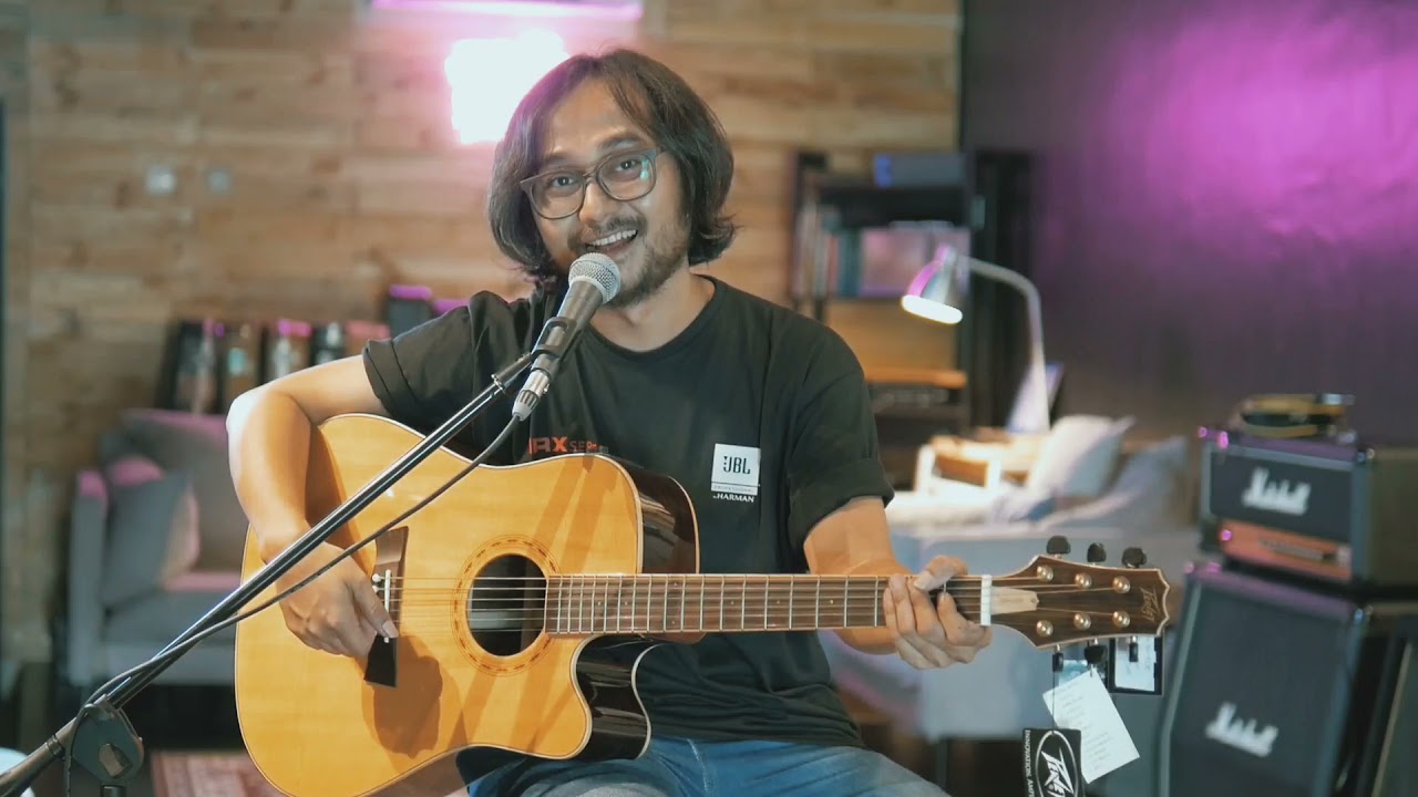 #BONGKARMUAT-EPS01 : Review Gitar Akustik Peavey DW 4