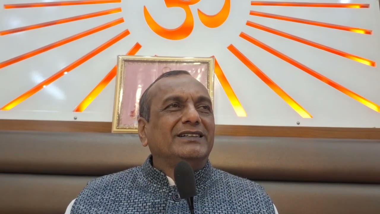कर्म में आसक्ति और फल की इच्छा का त्याग ।श्रीमद्भगवद्गीता अध्याय 18 भाग 9 ARVIND DRISHTA JE 11-2-26