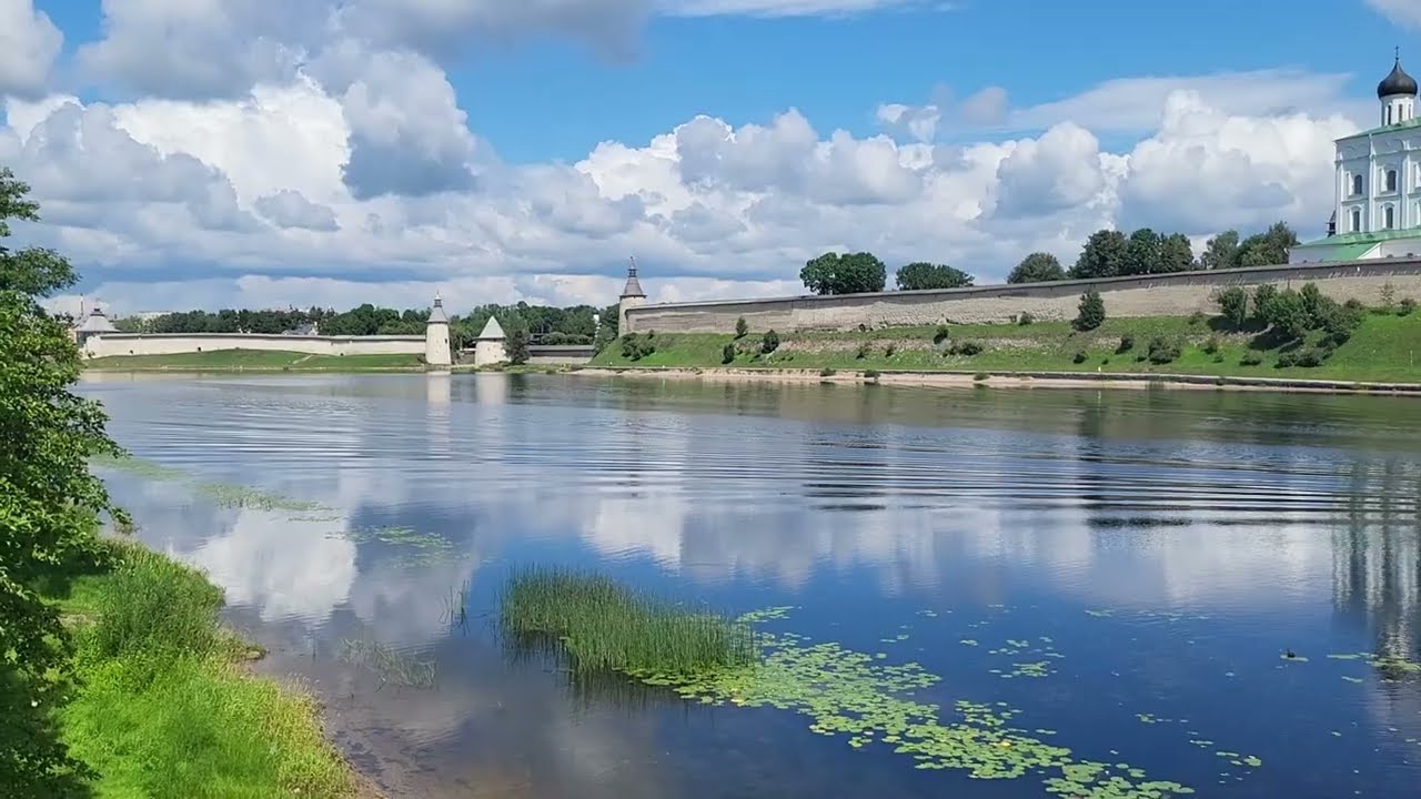 Река Великая в Пскове  The Great River