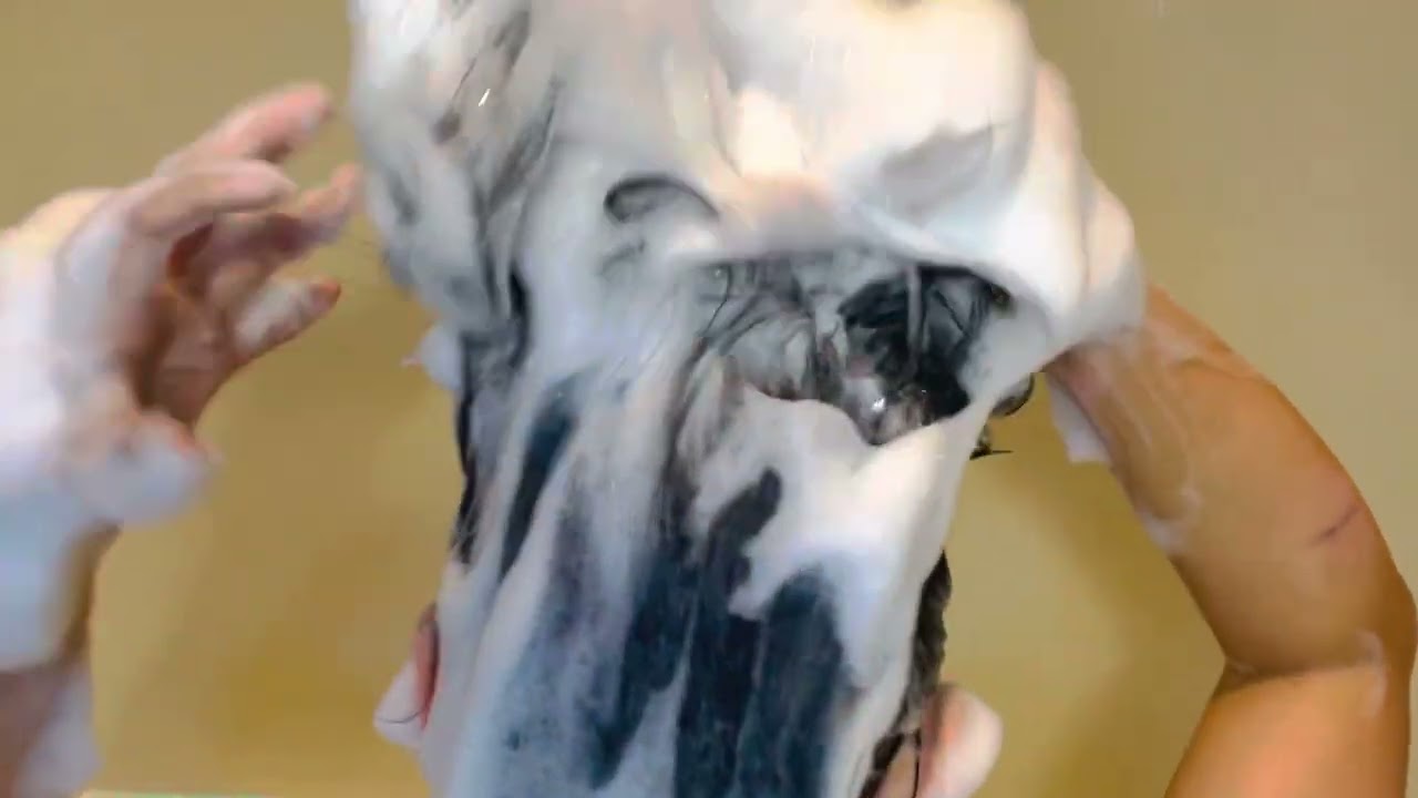 SHAMPOO & CONDITIONING IN THE BAYHTUB | #shampoo #hairwash #asmr