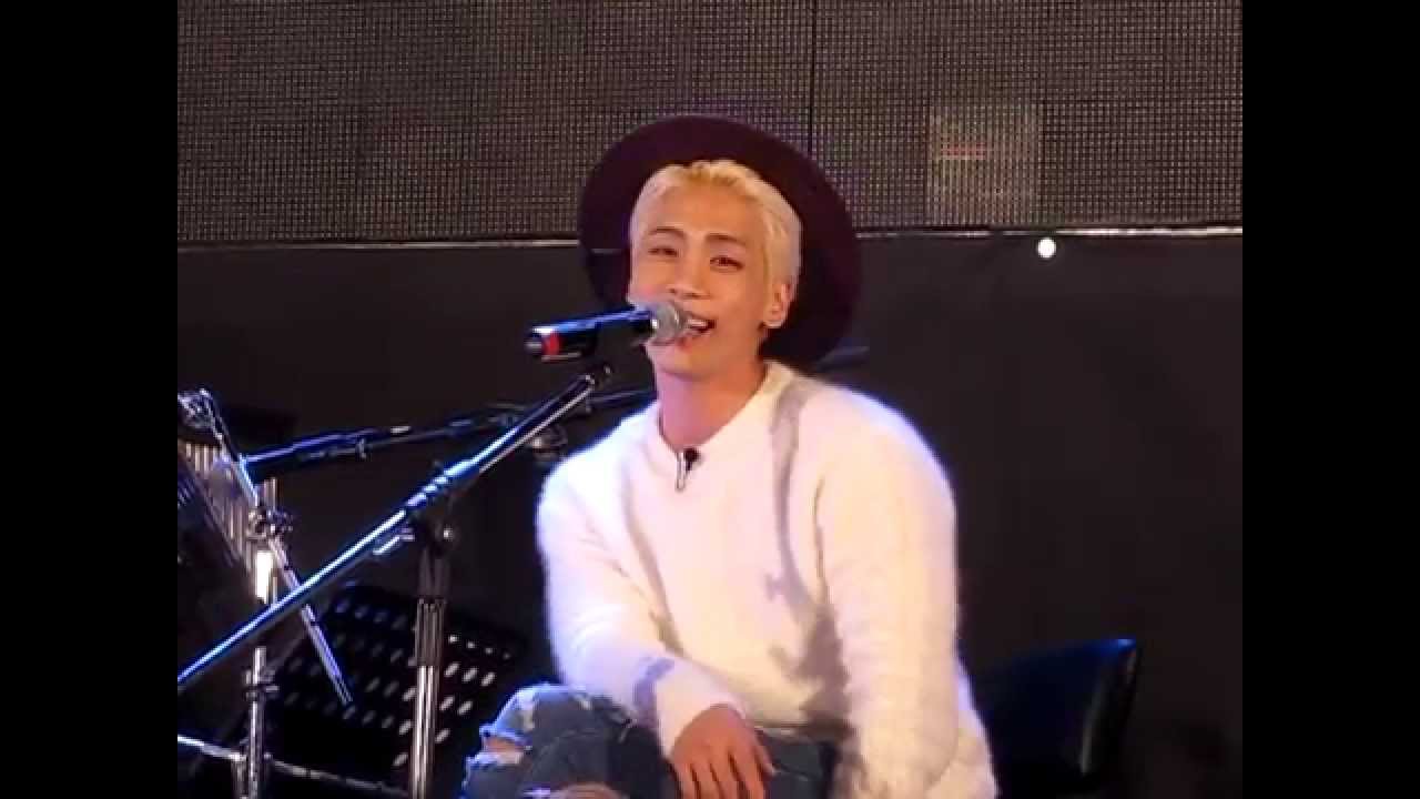 150918 종현 (JONGHYUN) - U& I @홍대 게릴라 버스킹