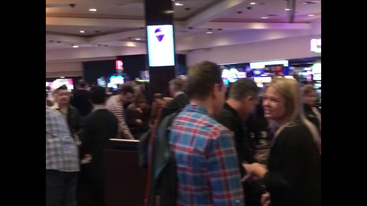 AVN2017