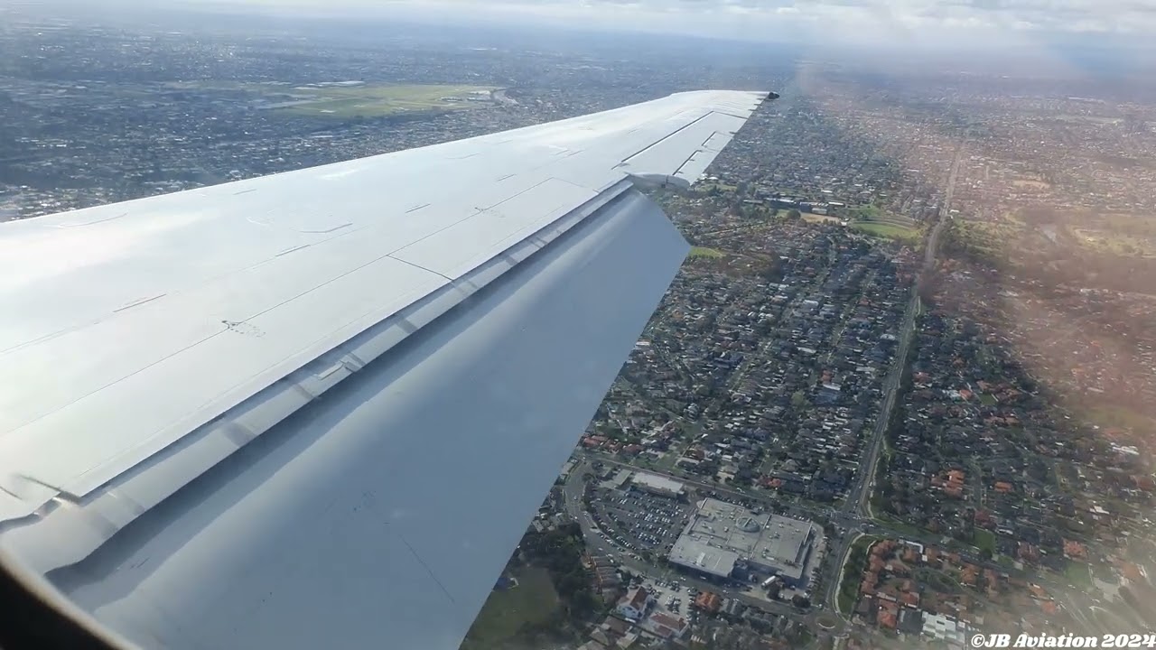 QantasLink Boeing 717-200 Gusty Landing into Melbourne Runway 34 | QF 1542 Launceston - Melbourne