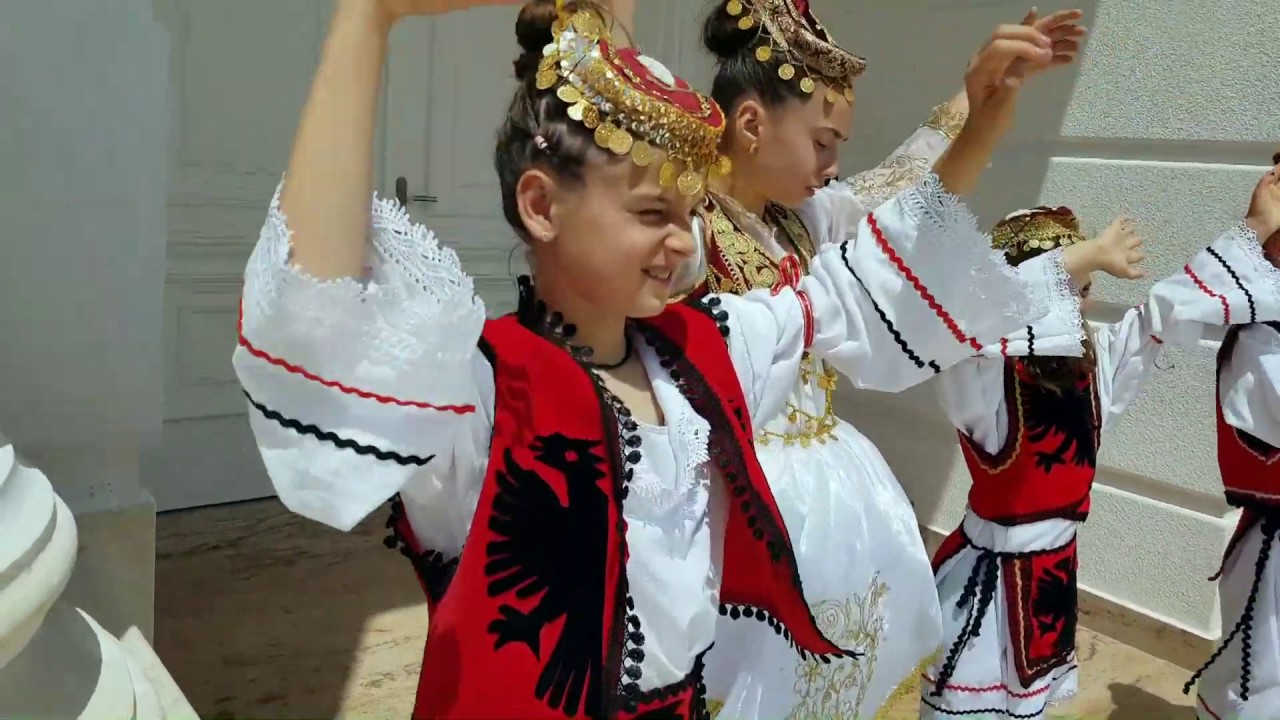 Arif   Madana   Erdh nji leter nga kosova { kolazh } 2020 //.