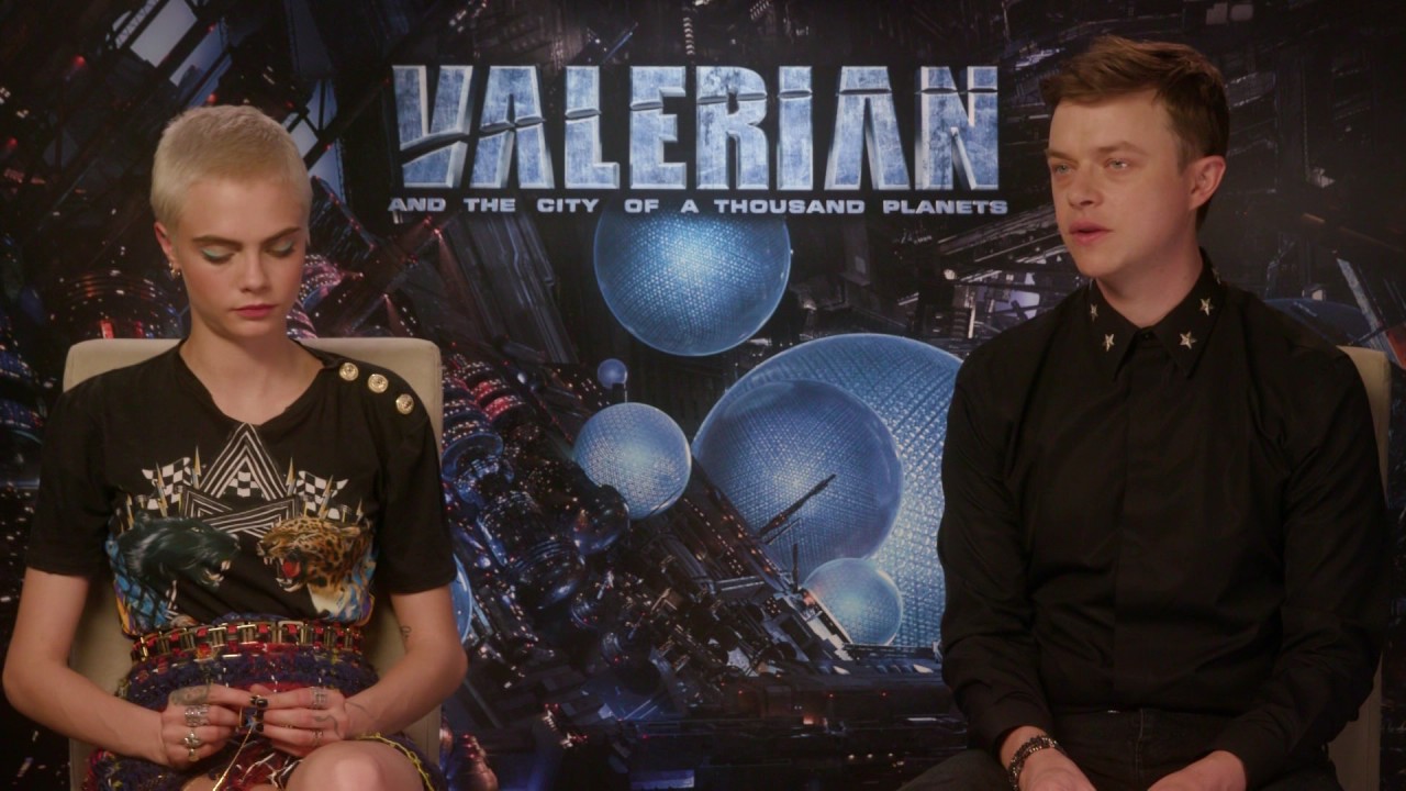 VALERIAN Interview Cara Delevingne & Dane DeHaan - Backstage - Fun - Fails