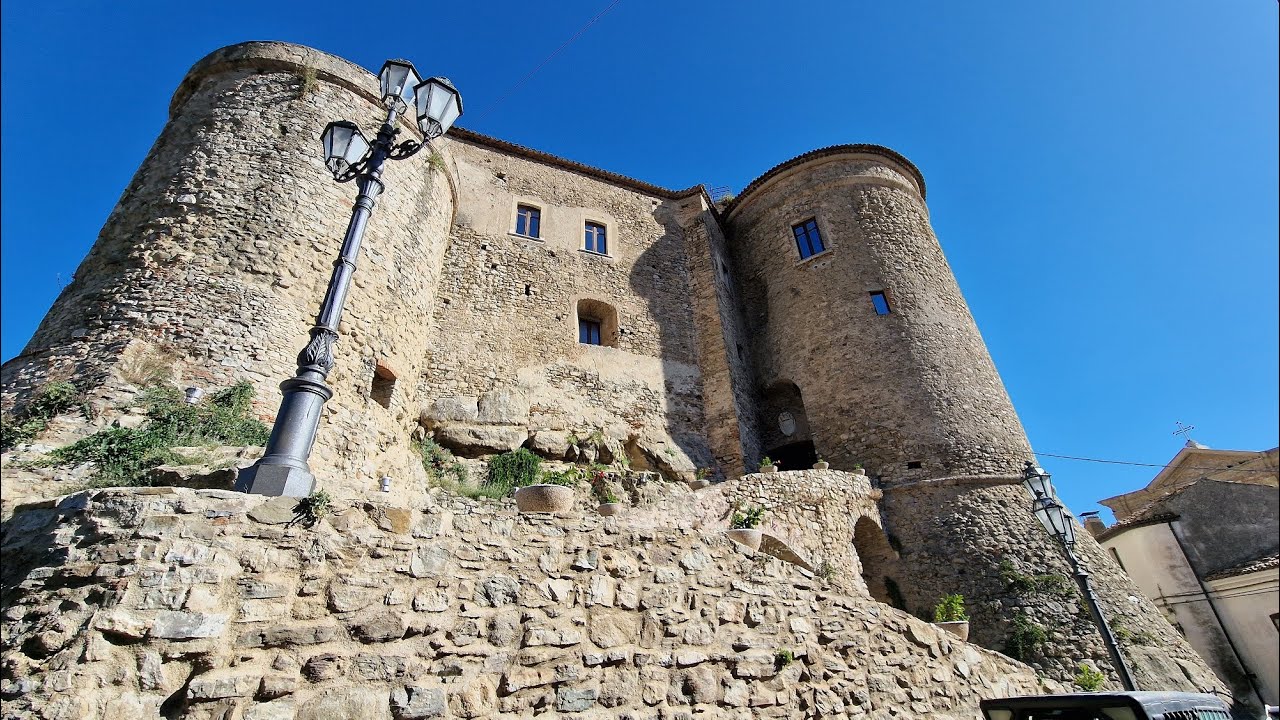 ORIOLO  - IL CASTELLO