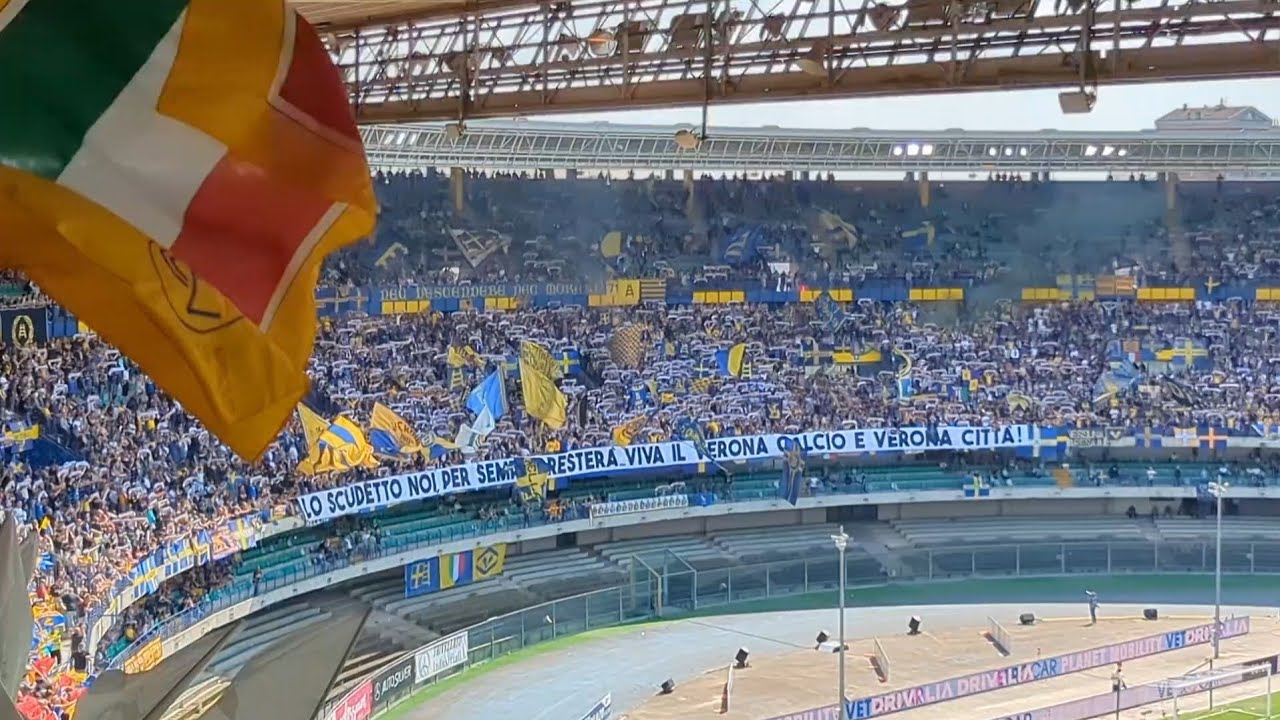 Hellas Verona - Lecce / Festeggiamento per i 40 anni dallo Scudetto