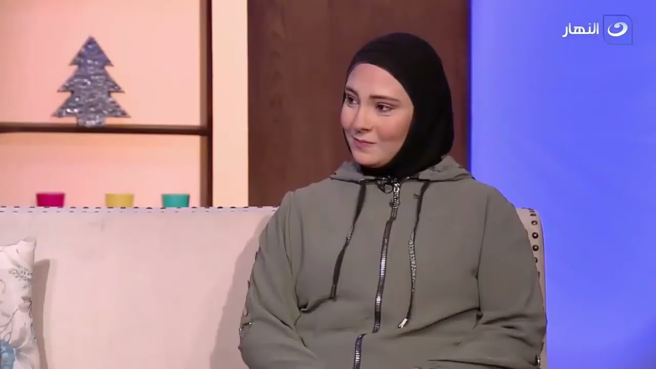سها تنهار من البكاء مع راغدة على الهواء وهي تروي خيانة زوجها لها أمام عينها بطريقة بشعه