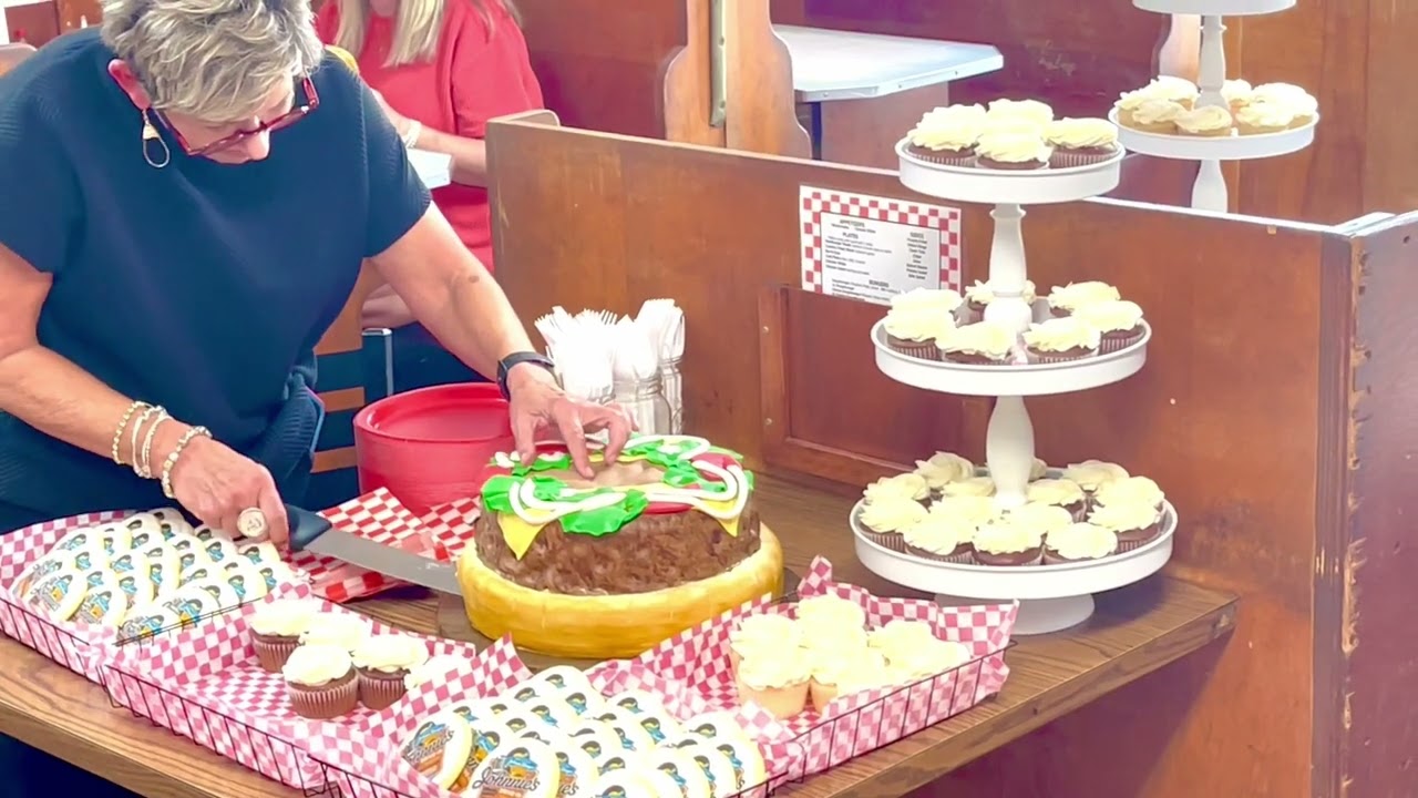 Cutting the 80th birthday cake at Johnnie's Drive In in Tupelo, Mississippi. October 17, 2025.