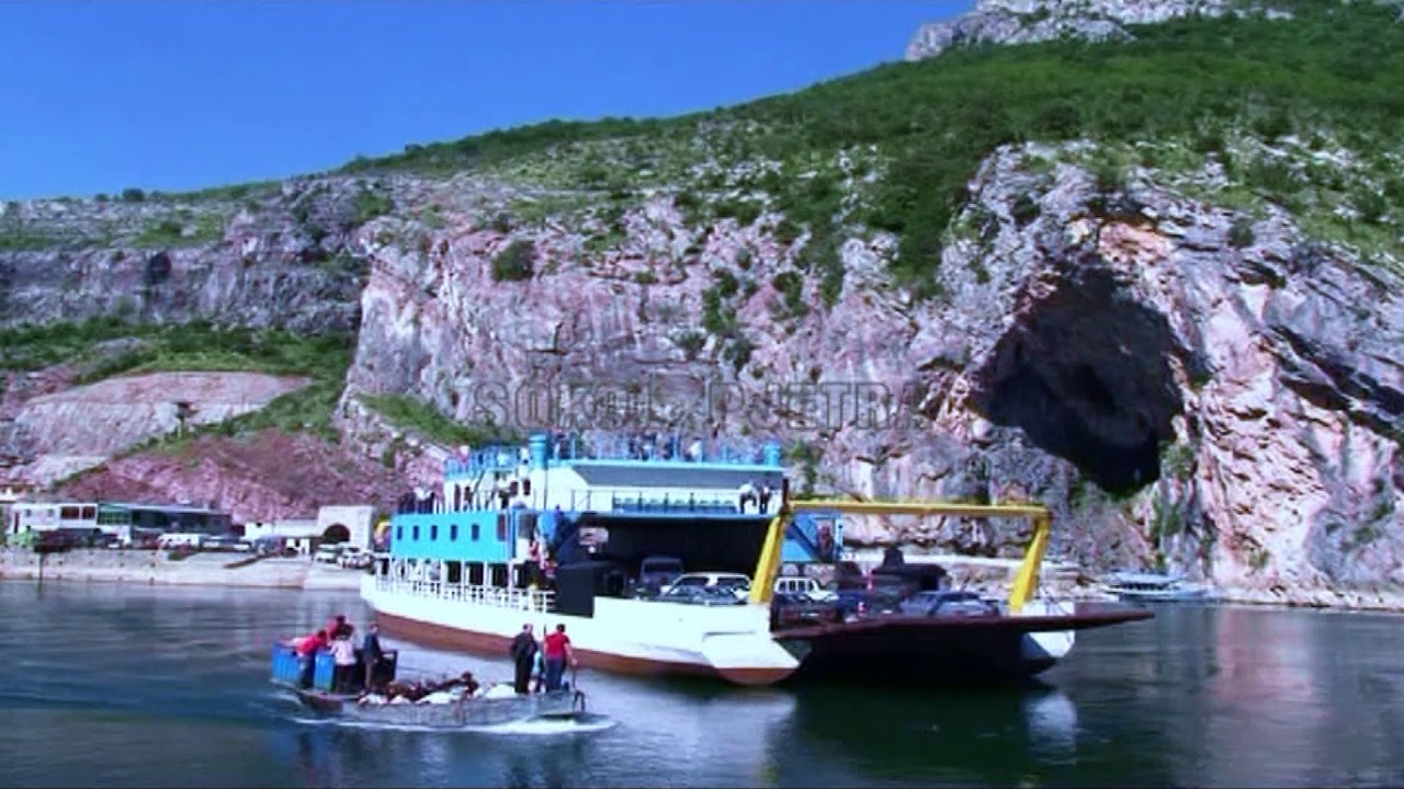 CURRAJ  EPER  NE  HARTEN  E  TURIZMIT