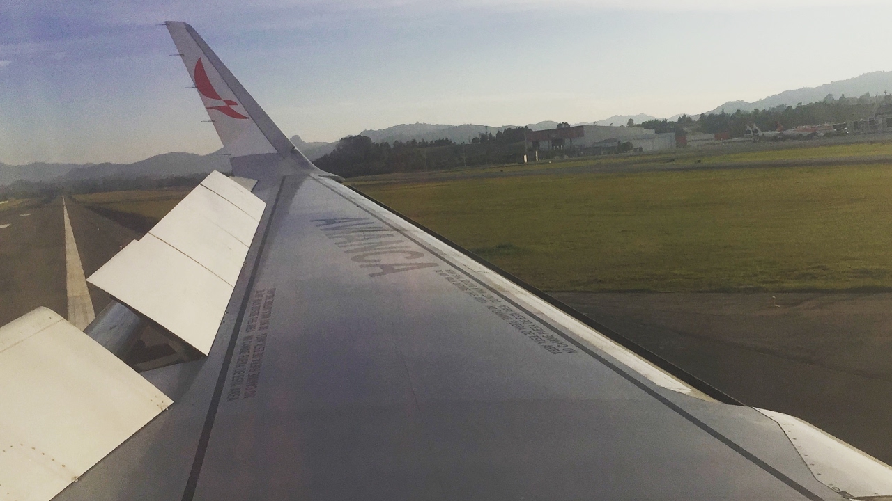Avianca (Star Alliance) AV9726 BOG-MDE Medellin Arrival (Full Report)