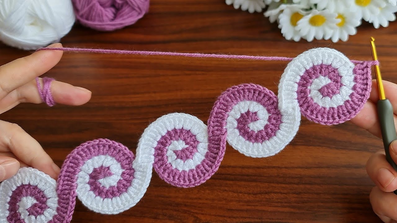 Wow!.. 😲 Amazing!.. sell as many as you can weave. Crochet gorgeous ivy Knitting..Muhteşem Tığ İşi