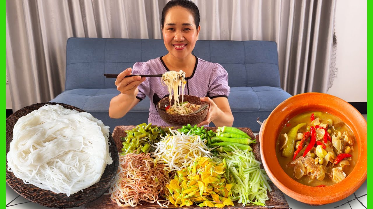 Sothea Ep91-ខប្រហុកនំបញ្ចុក​ ញាំហើយជាប់ចិត្ត ខ្ញុំចូលចិត្តនំបញ្ចុក- Eating Khmer Rice Noodle.