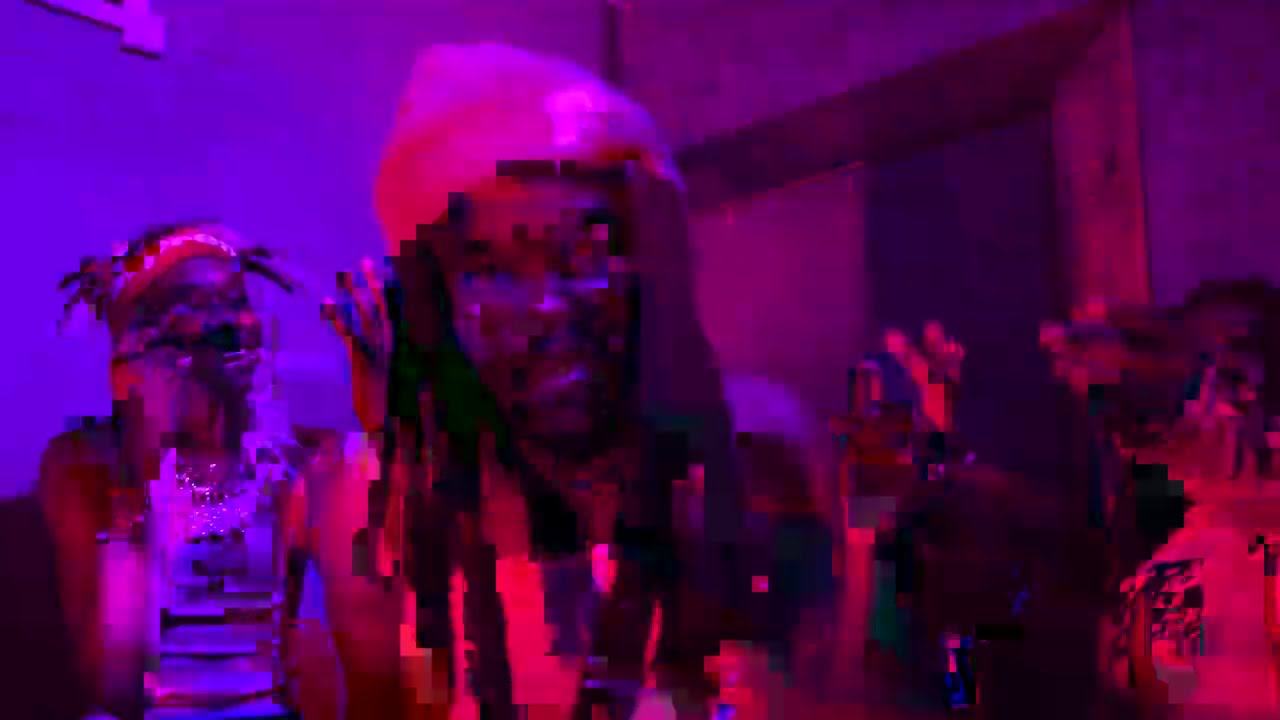 D30 Ft Jugg - Different