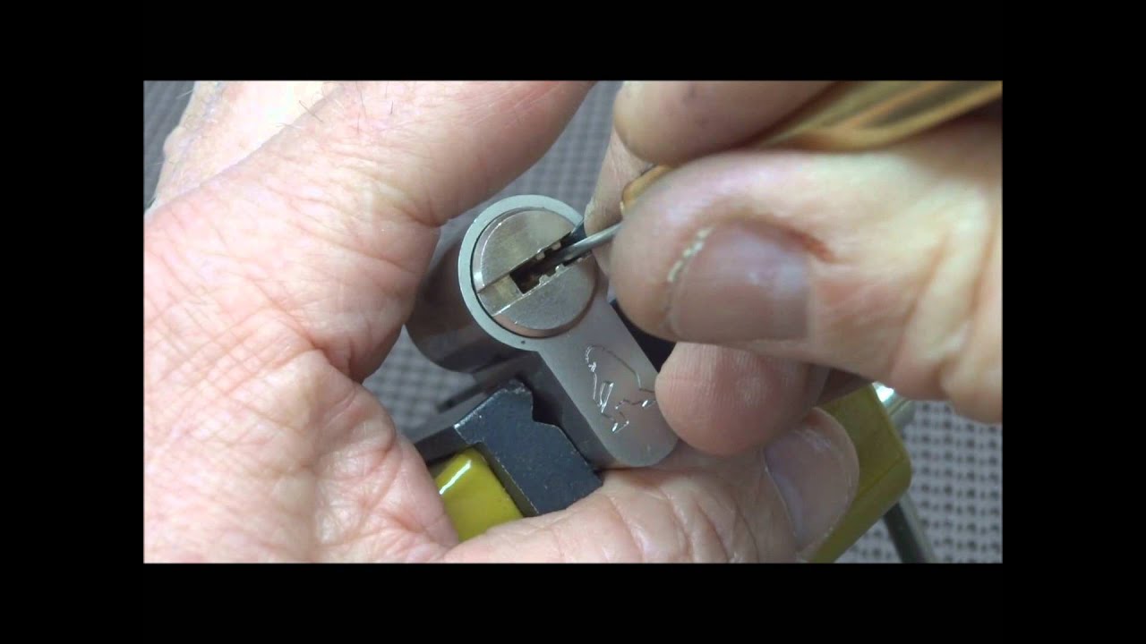 (172) Yeti (Polish) 10-Pin Lock Picked Open (THANKS MantukaSNK!!!)