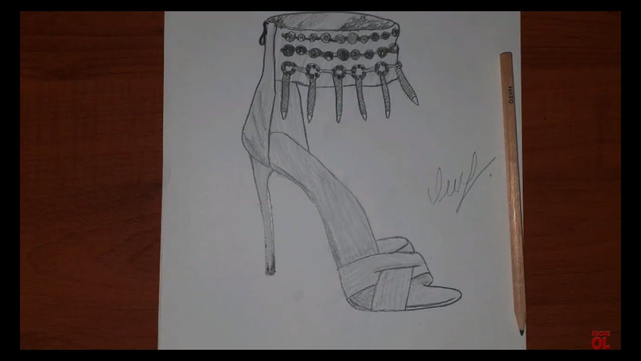 Karakalem bilek ayakkabı çizimi (Charcoal drawing of ankle shoes )