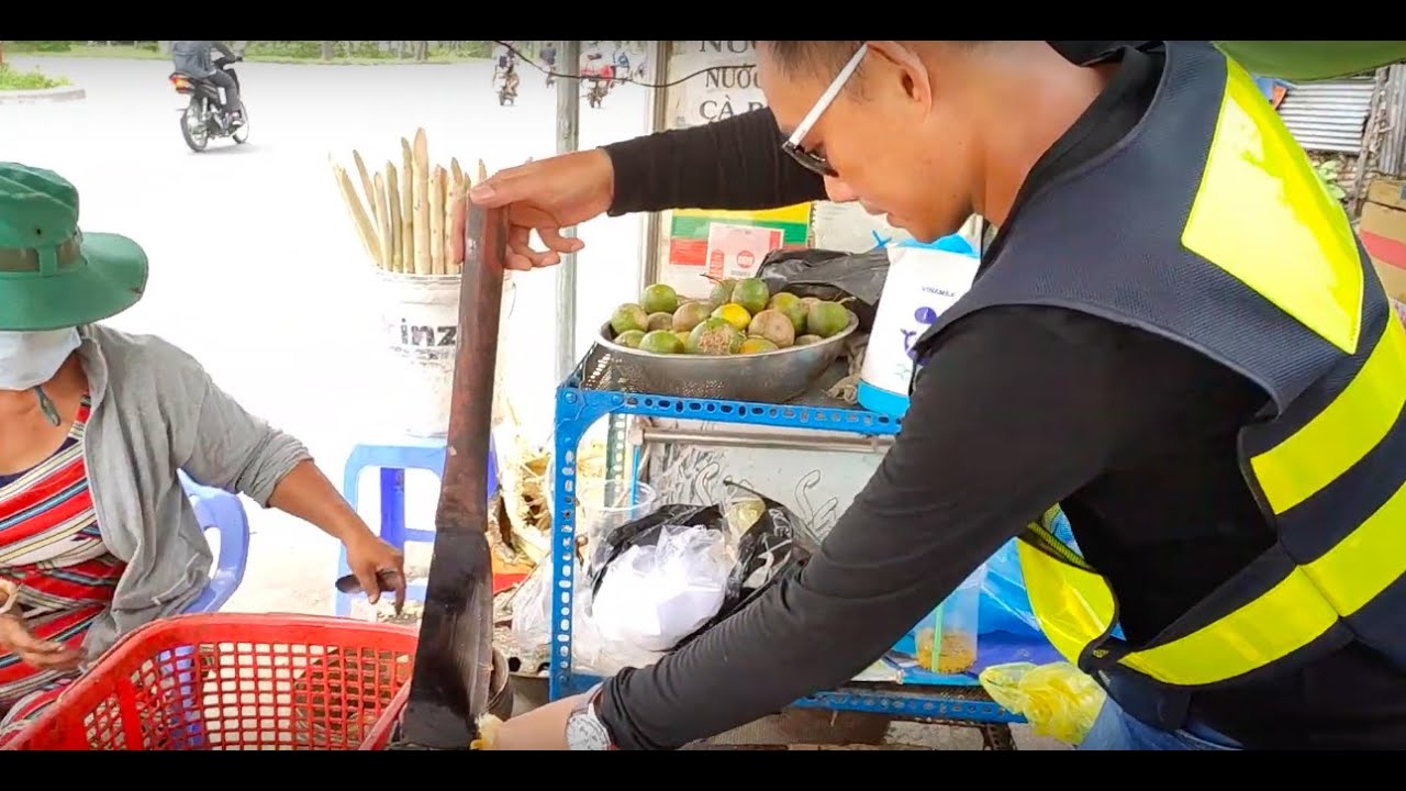 Lần đầu tiên ăn thử quả dừa nước 12kg - CHECKIN VN