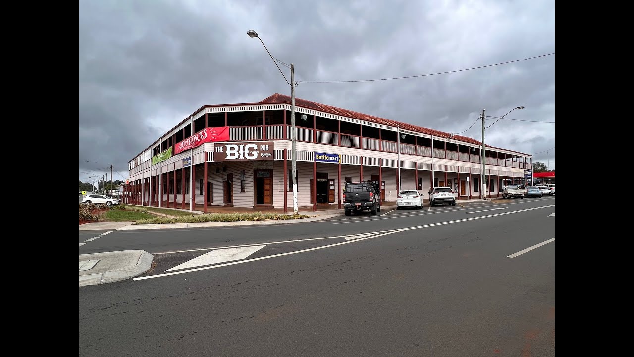 Aussie Pubs of the Day - The Big Hotel, Malanda FNQ