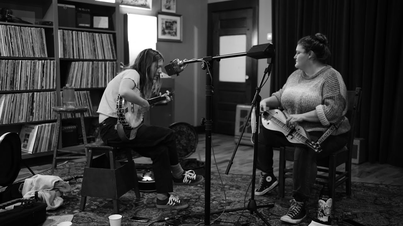 DOWN IN THE WILLOW GARDEN - NORA BROWN & SARAH KATE MORGAN