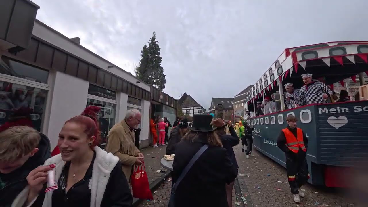 Kempen - Karnevalszug 2k26 - Dreifach Kempen Helau – und die Jecken flippen genau! (#kempen) (#akku)
