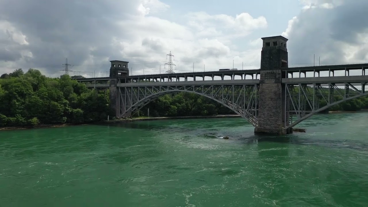 AMAZING Menai Strait SWELLIES | Menai and Britannia Bridge | WALES  ANGLESEY | 4K